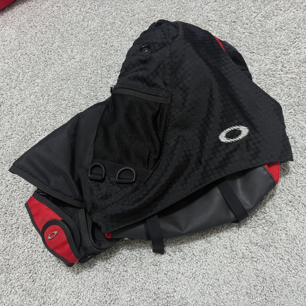 VTG Oakley Software Sandbag Sling Pack Backpack Tactical Phone Case Black Red